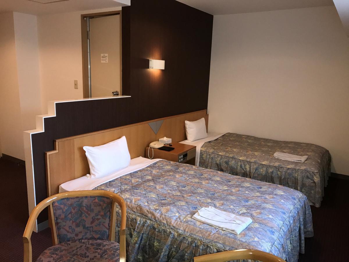 Shin Sayama Hotel 外观 照片