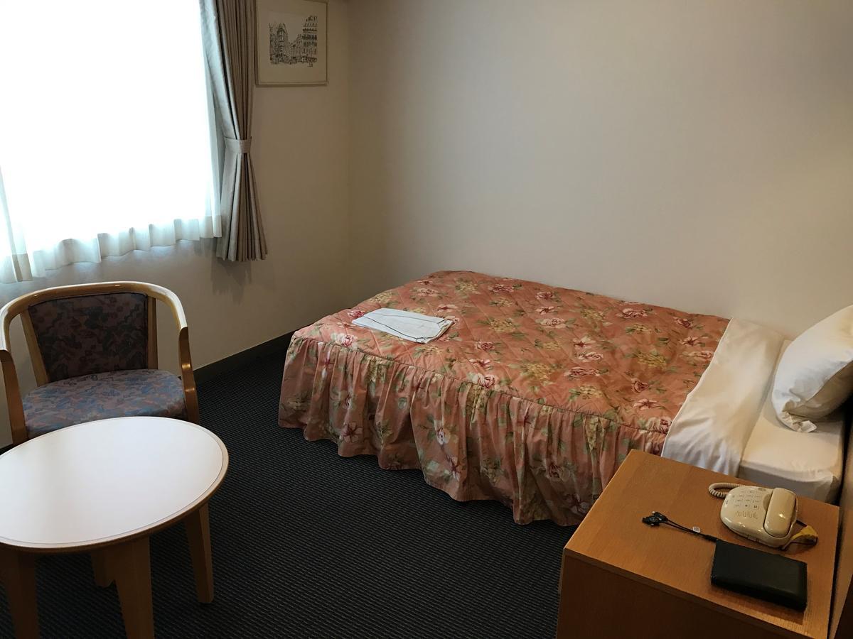 Shin Sayama Hotel 外观 照片